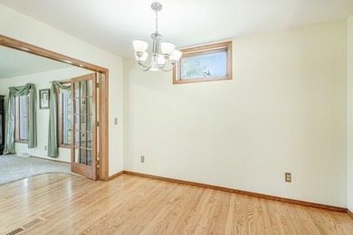 Step inside this beautiful McFarland home that blends comfort - photo 8