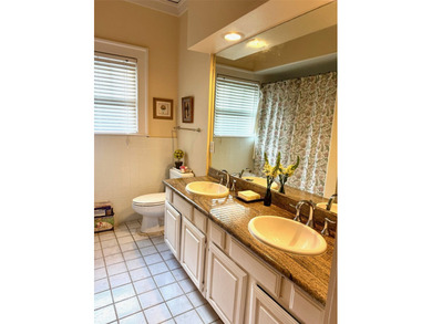 Charming opportunity in Highland Park on a rare 50 x 180 deep - photo 18