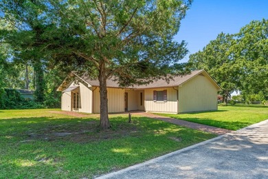 Rare opportunity to own over 2 acres east of Business 17, just - photo 9