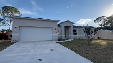 Seller is offering SELLER CONCESSIONS. Prime Location! Step into - photo 19