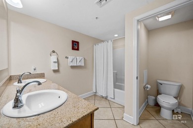 Welcome to Sanibel in Gulf Shores, where beach days are easy and - photo 22