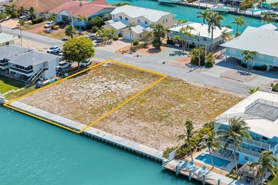 One of the last two duplex zoned, canal front, lots. New seawall - photo 4