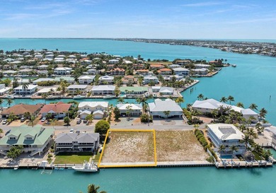 One of the last two duplex zoned, canal front, lots. New seawall - photo 5