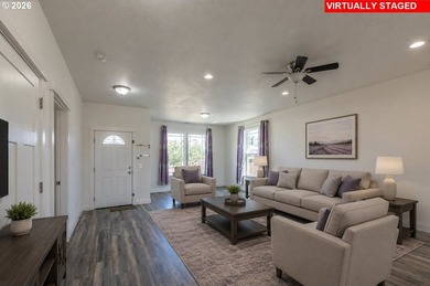 Beautifully maintained 4-bedroom, 2-bath, 1,919 sq ft home built - photo 3