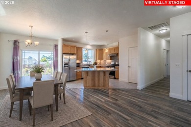 Beautifully maintained 4-bedroom, 2-bath, 1,919 sq ft home built - photo 4