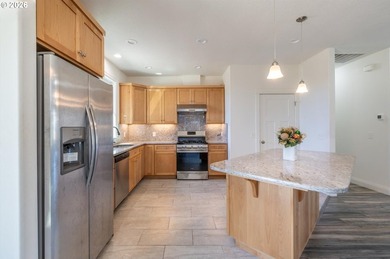 Beautifully maintained 4-bedroom, 2-bath, 1,919 sq ft home built - photo 5