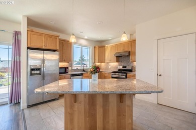 Beautifully maintained 4-bedroom, 2-bath, 1,919 sq ft home built - photo 8