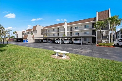 Bonita Lakes Area Condo Sale Pending in Bonita Springs Florida