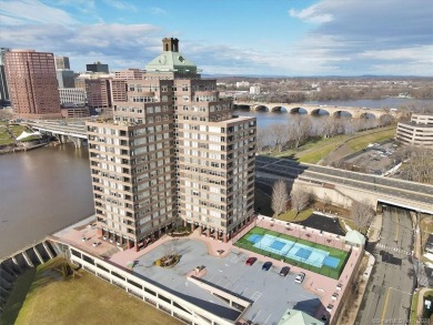 Connecticut River - Hartford County Condo For Sale in East Hartford Connecticut