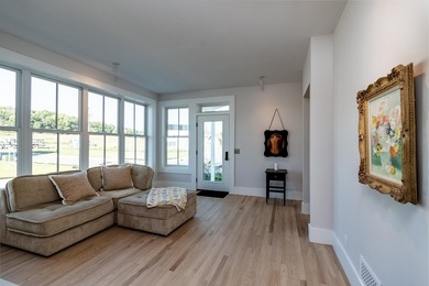 Experience a rare combination of design, efficiency, and - photo 6