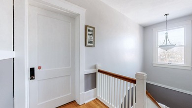 Lock and leave condo convenience with a top floor view! - photo 3