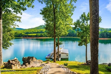 Welcome to exceptional lakefront living on Norris Lake. This - photo 16