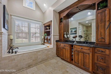 Welcome to exceptional lakefront living on Norris Lake. This - photo 23
