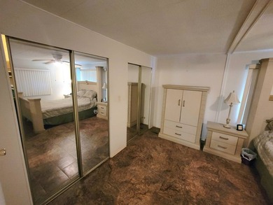 Are you looking for a spacious home? This double-wide mobile - photo 28
