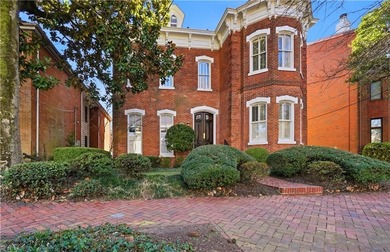 Elizabeth River Condo For Sale in Norfolk Virginia