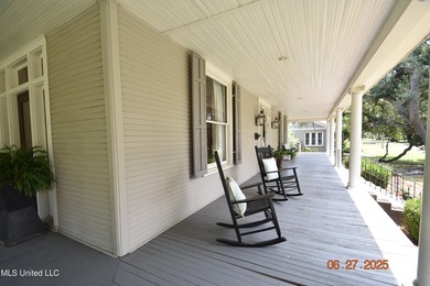Historic Victorian Gem on Grand Boulevard - Greenwood, MS - photo 6