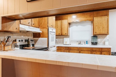 Must-see in Myrtle Beach! Sold AS IS . This charming 3-bedroom - photo 9