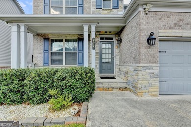 Welcome to this beautifully maintained home in a quiet - photo 3