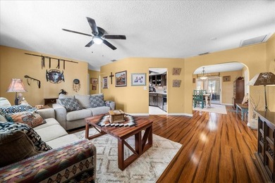 SELLER IS MOTIVATED, BRING ALL REASONABLE OFFERS! Come check out - photo 8