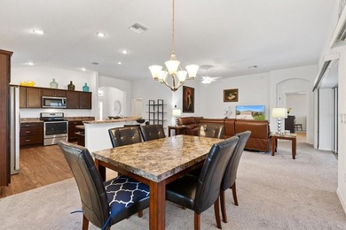 Beautifully maintained and TURNKEY 3 Bedroom, 3 Bathroom MOSSY - photo 13
