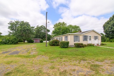 Enjoy single story living in this large, 2070 sq. ft., home on - photo 14