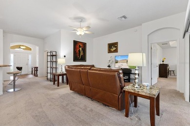 Beautifully maintained and TURNKEY 3 Bedroom, 3 Bathroom MOSSY - photo 15