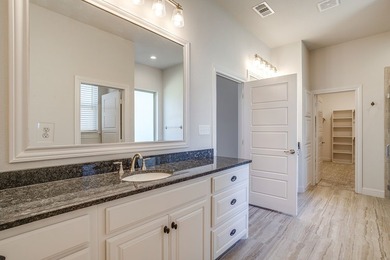 LAKE VIEW LIVING at its FINEST! Welcome to 3616 Overlook Manor - photo 21