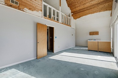 A great multigenerational living home is just waiting for a new - photo 22