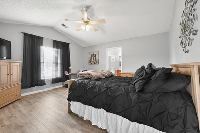 Discover a welcoming three-bedroom, two-bath home in Osprey - photo 26