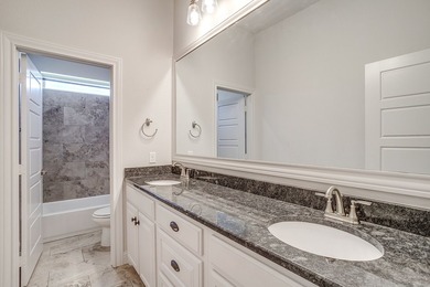 LAKE VIEW LIVING at its FINEST! Welcome to 3616 Overlook Manor - photo 28