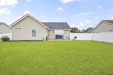 Discover a welcoming three-bedroom, two-bath home in Osprey - photo 36