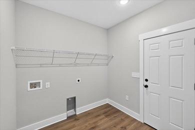 SUMMER SAVINGS! Receive a builder's credit of $10,000 at closing - photo 37