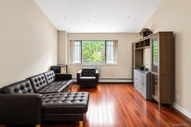 Top-Floor 4-Bedroom Condo in the Heart of the Lower East Side - photo 3