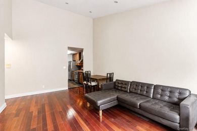 Top-Floor 4-Bedroom Condo in the Heart of the Lower East Side - photo 4