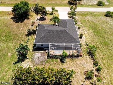 Located in the sought after North West area of Cape Coral Fla - photo 6