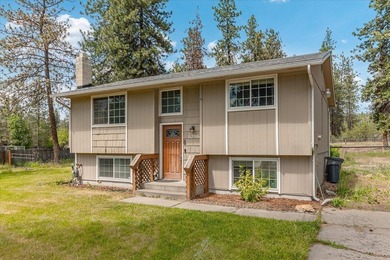 Welcome to 11296 W Sagewood Rd in the highly sought-after - photo 4