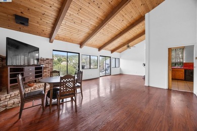 Price Improvement!This expansive three-level Oak Knoll home - photo 7