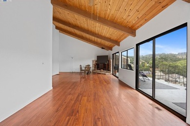 Price Improvement!This expansive three-level Oak Knoll home - photo 8