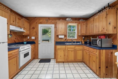 Rare Find... 2BR - 1BT Furnished Cabin on a Flat Lot to Year - photo 12