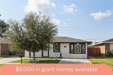 Lake Pontchartrain Home For Sale in Kenner Louisiana