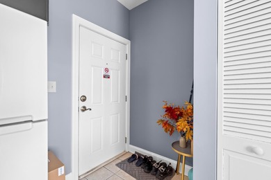 Welcome to this charming efficiency condo in the highly - photo 7