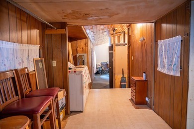 Charming 2 bed, 1 bath single wide manufactured home, just - photo 10