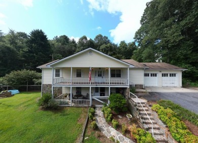 (private lake, pond, creek) Home Active Under Con in Hiawassee Georgia