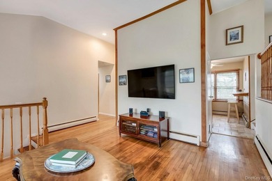 Welcome to 10 Brian Drive, East Islip-a beautifully maintained - photo 6
