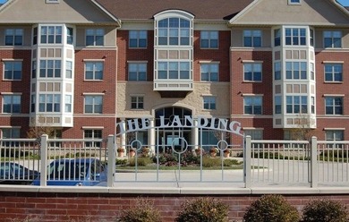 Turnkey 1+ bedroom unit with beautiful Lake Michigan balcony - photo 25