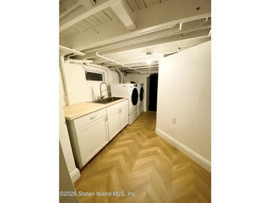 Stunning 4-bedroom, 3-bath Colonial located in highly desirable - photo 28