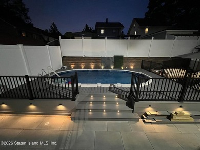 Stunning 4-bedroom, 3-bath Colonial located in highly desirable - photo 32