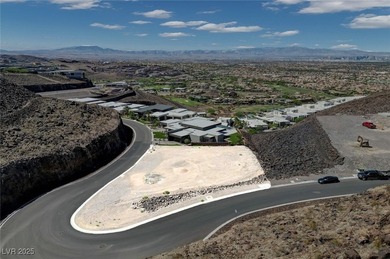 Welcome to MacDonald Highlands, Henderson's premier guard-gated - photo 3