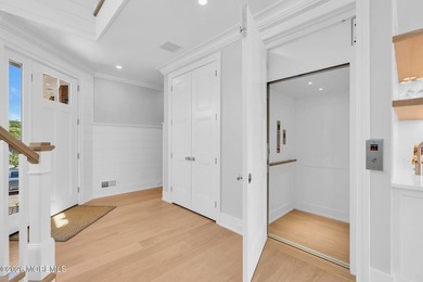 Commanding the Bayfront with rare elegance and presence, 153 - photo 4