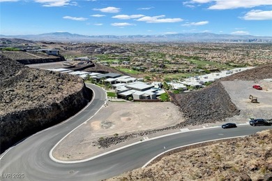 Welcome to MacDonald Highlands, Henderson's premier guard-gated - photo 7